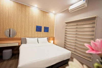 King room in Nightmarket, Hoan Kiem, Hanoi – Photos 5
